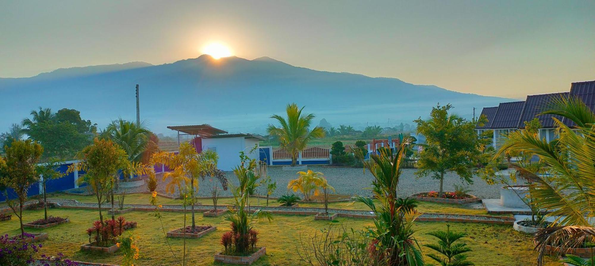 Poonsap Homestay Nan Buitenkant foto