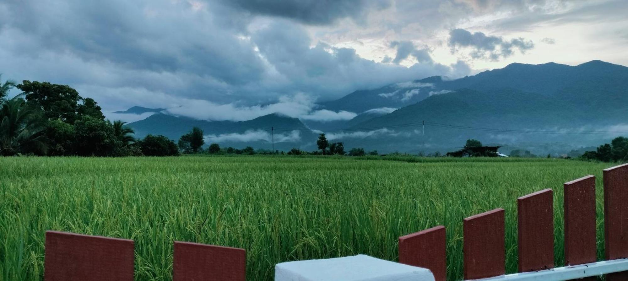 Poonsap Homestay Nan Buitenkant foto