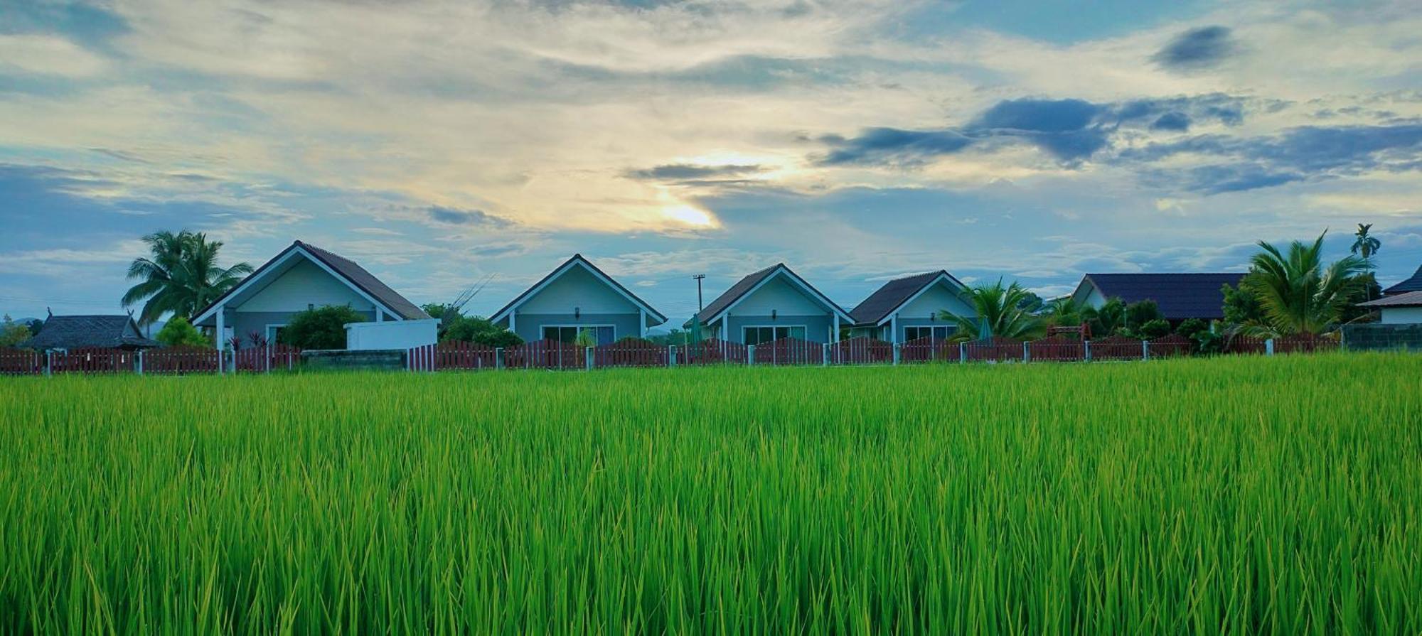 Poonsap Homestay Nan Buitenkant foto